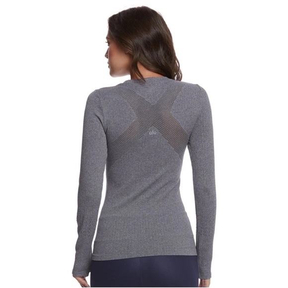 Alo Yoga Exhale Long Sleeve Top Shirt Gray, women’s size Medium - Picture 1 of 8